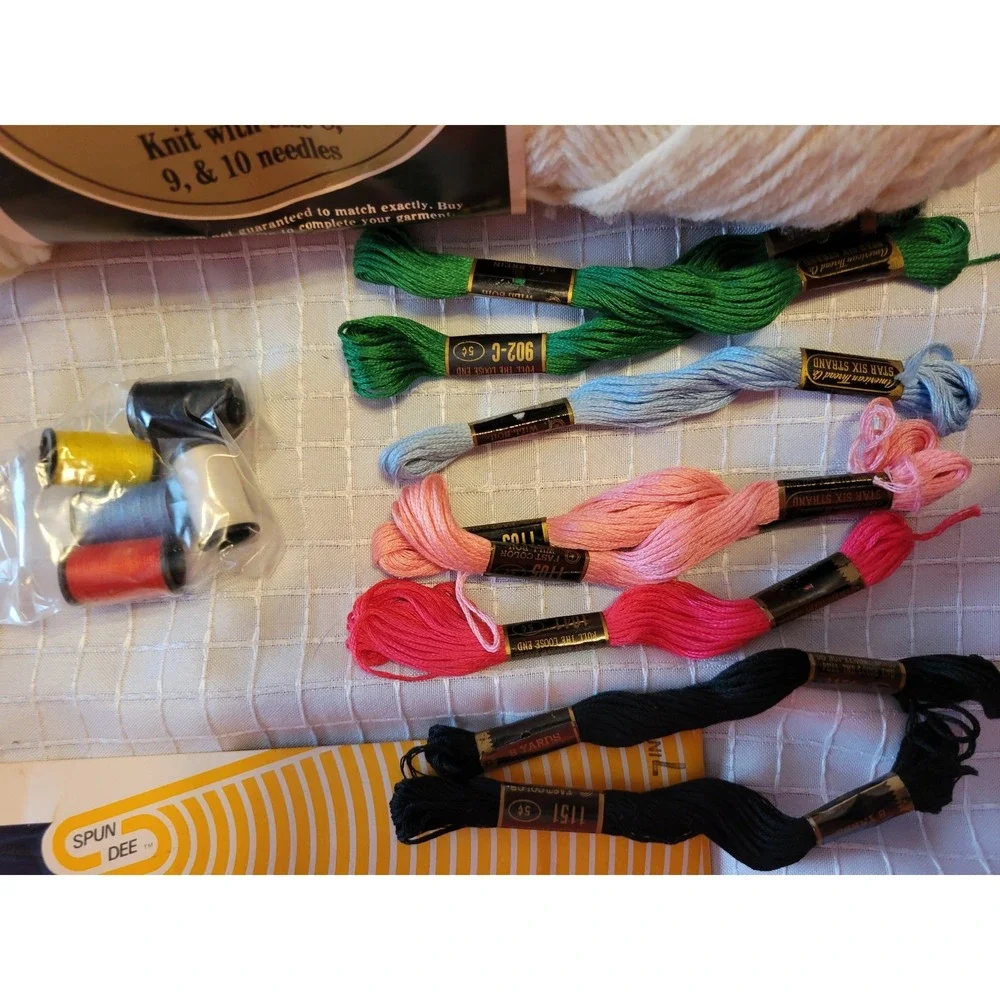 Vintage‎ Needlework Lot Caron Rug Yarn Embroidery Hoops Sayelle Pom Pom Maker